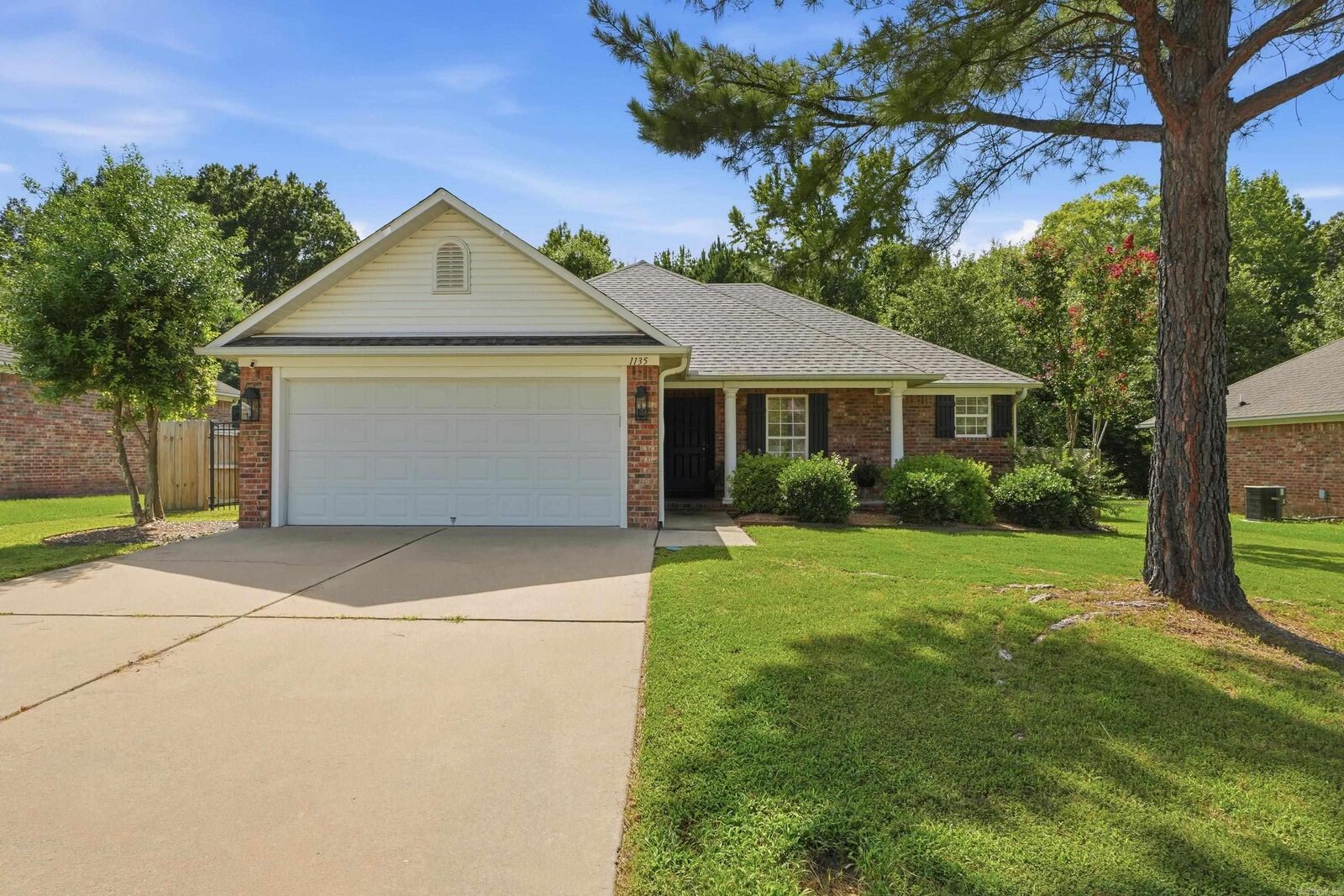 Property Photo: 1135 French Drive AR 72034