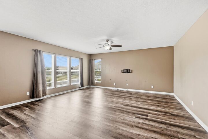 Property Photo: 1391 Scotsman Drive OH 43123