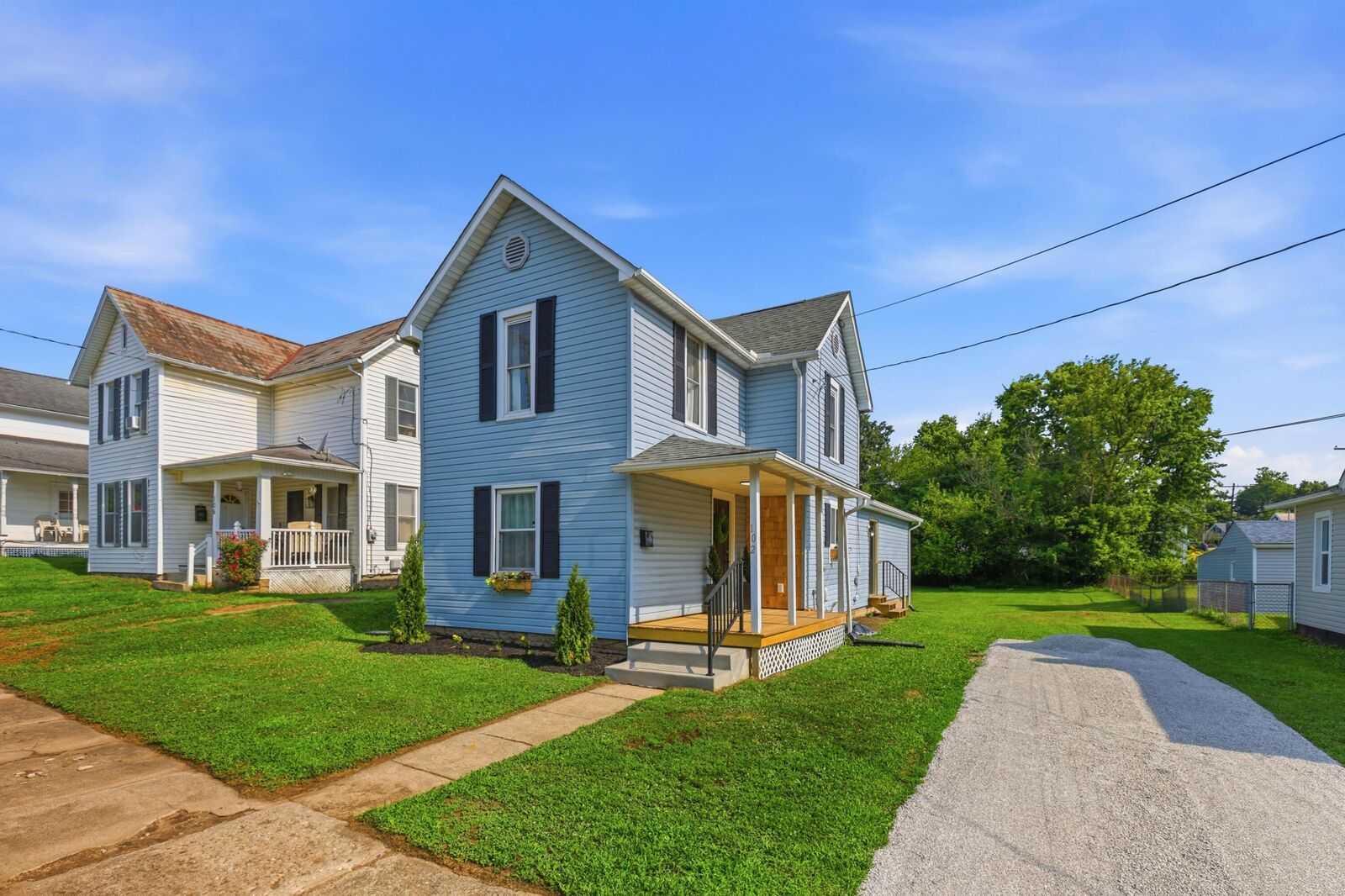 Property Photo: 102 W Shields OH 43055