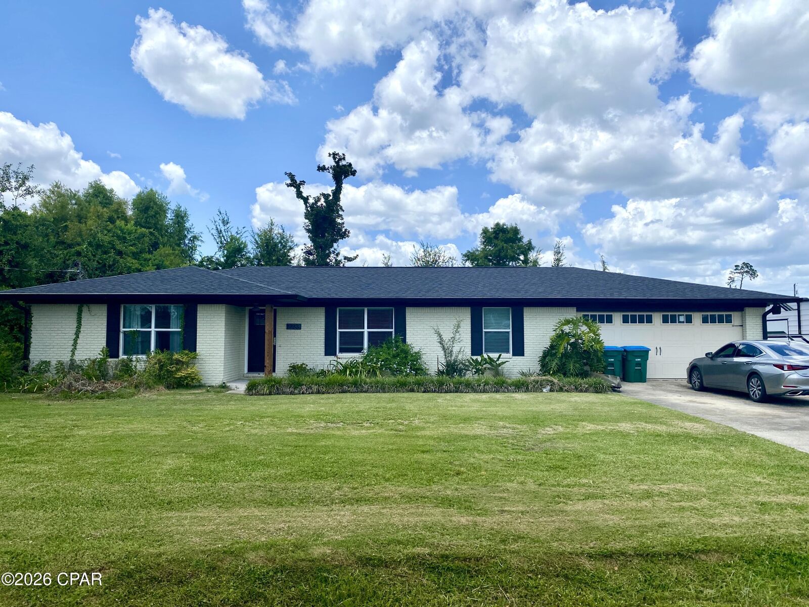 Property Photo: 2233 Sewanee Street FL 32444