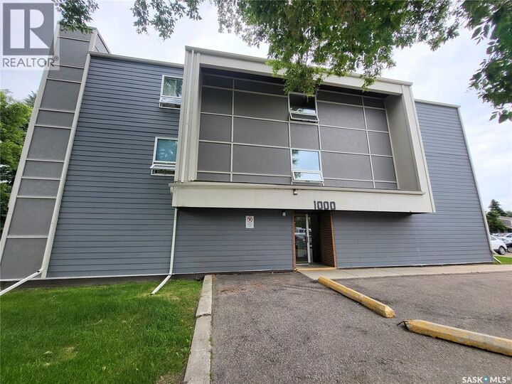 Property Photo: 1026 425 115th Street E SK S7N 2E5