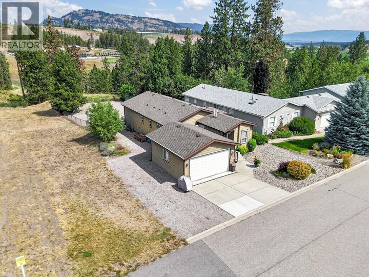 Property Photo: 9510 97 Highway North 130 BC V1H 1R8