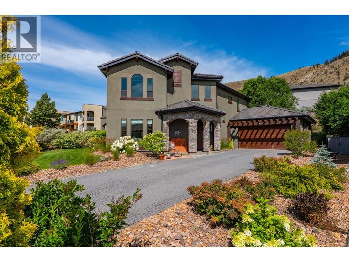 Property Photo: 3001 Visao Court BC V2H 0C6