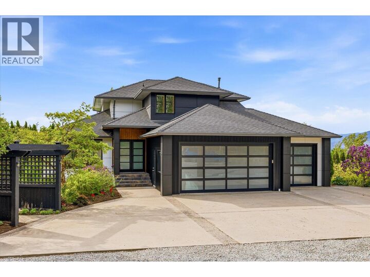 4350 Bedford Lane — photo 1