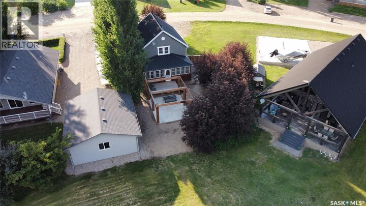 Property Photo: 522 Vivian Bay SK S0L 0G0