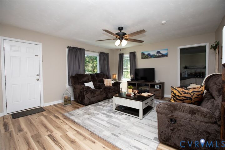 Property Photo: 7945 Abilene Road VA 23901