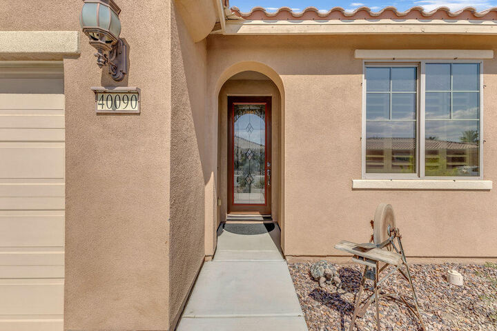 Property Photo: 40090 Corte Refugio CA 92203
