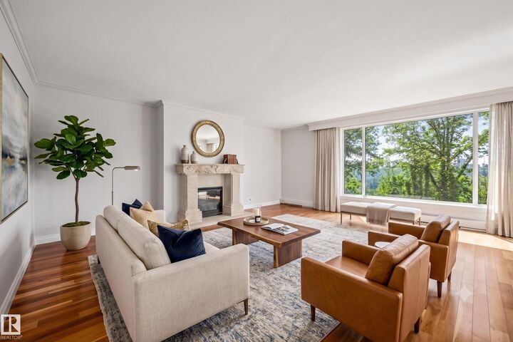 Property Photo:  10010 119 Street NW 202  AB T5K 1Y8 
