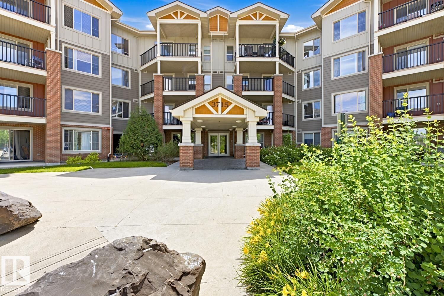 Property Photo:  3715 Whitelaw Lane NW 202  AB T6W 2C3 