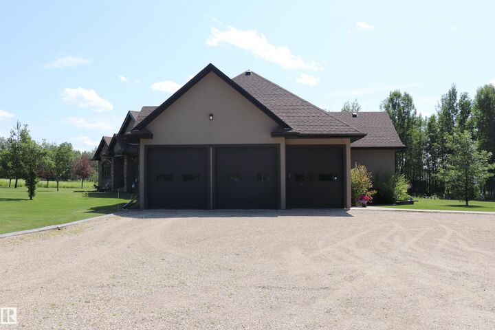 Property Photo: 6663 15 Ave AB T7E 1S3