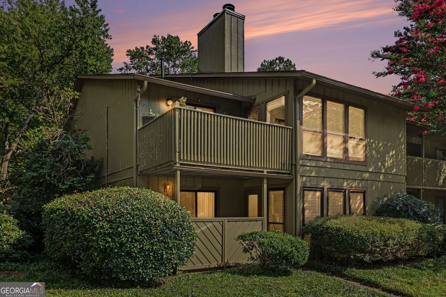 Property Photo: 101 Dunbar Drive GA 30338