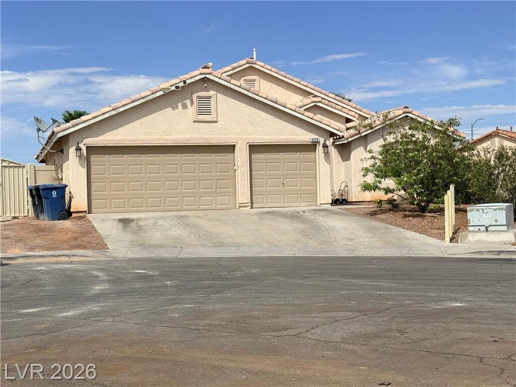 Property Photo:  5224 Misty Foxglove Court  NV 89081 