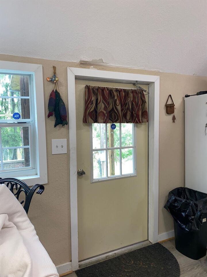 Property Photo:  5401-7 County Road 334  TX 77480 