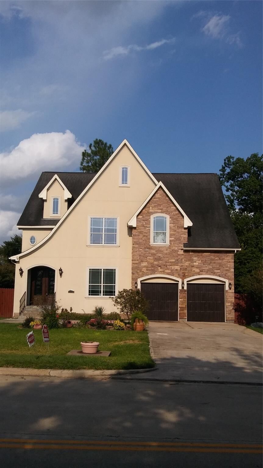 Property Photo: 5809 Newcastle Street TX 77401