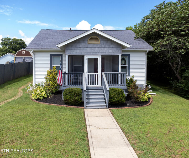 Property Photo: 804 McCaslin Ave TN 37874