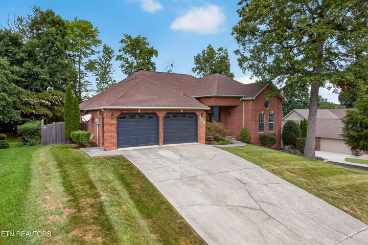 Property Photo:  2254 Argonne Drive  TN 37804 