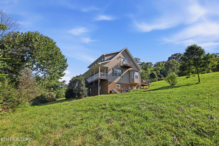 Property Photo: 120 Hidden Mountain Way TN 37821