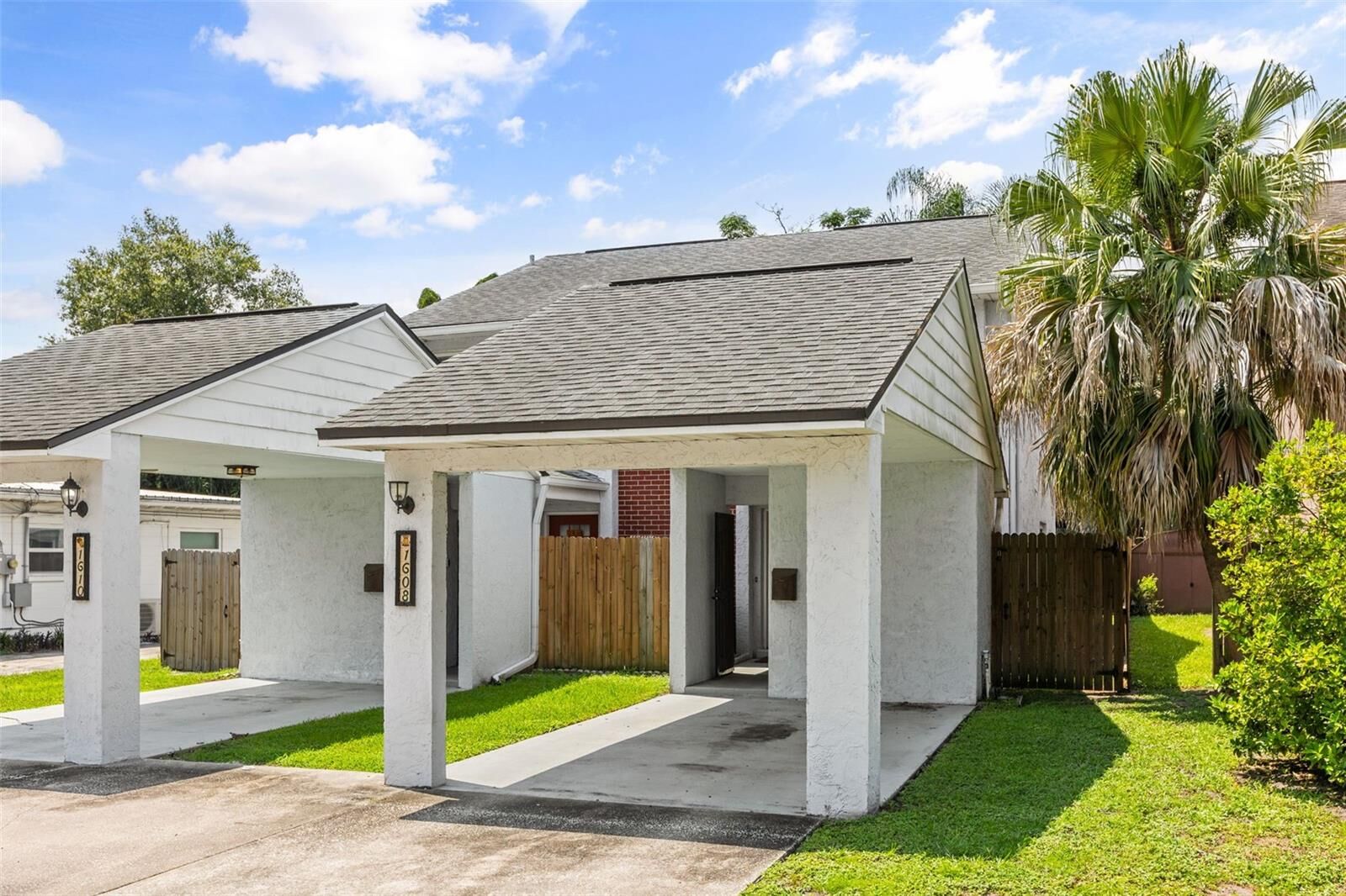 Property Photo: 1608 Nebraska Street FL 32803
