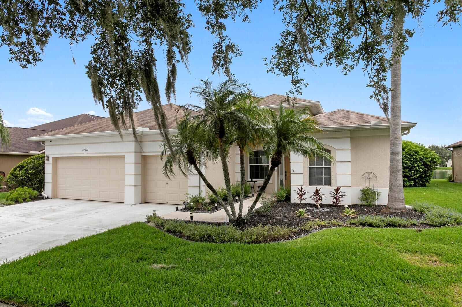 Property Photo: 22927 Bay Cedar Drive FL 34639
