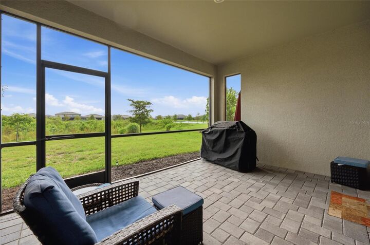 Property Photo: 15335 Serene Shores Loop FL 34211