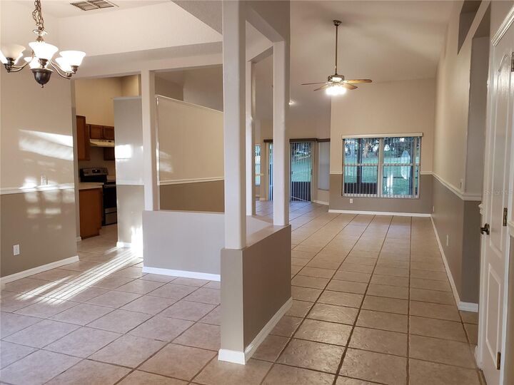 Property Photo:  1612 Sweetwater West Circle  FL 32712 
