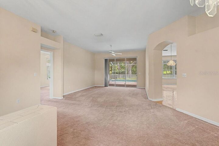 Property Photo: 9009 SW 194th Court FL 34432