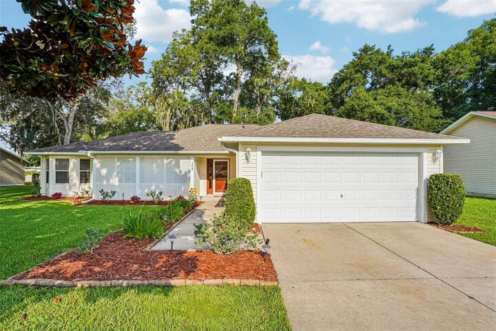 Property Photo:  108 Cherry Blossom Lane  FL 32159 