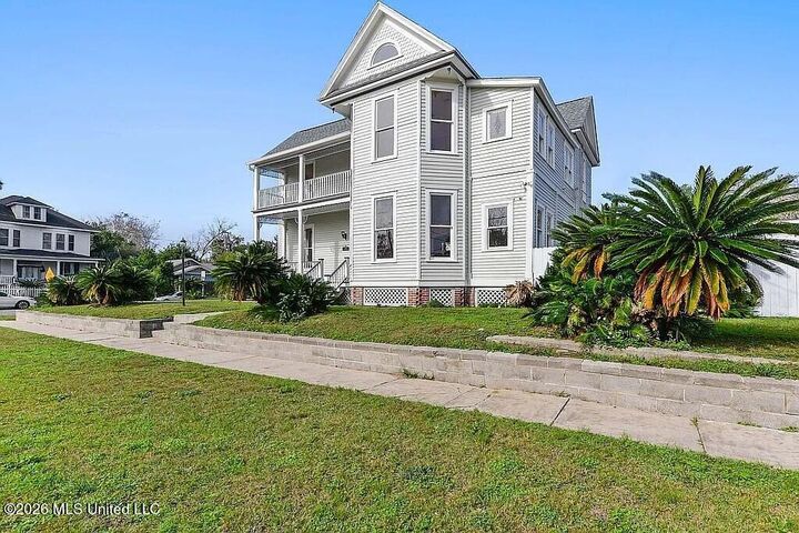 Property Photo: 3120 12th Street MS 39501
