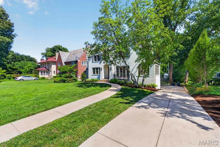 Property Photo: 7117 Maryland Avenue MO 63130
