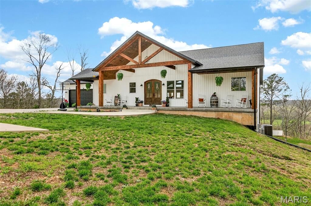 Property Photo:  1870 Highway K  MO 63077 