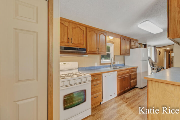 Property Photo:  6411 W Cleveland Road  MI 49437 