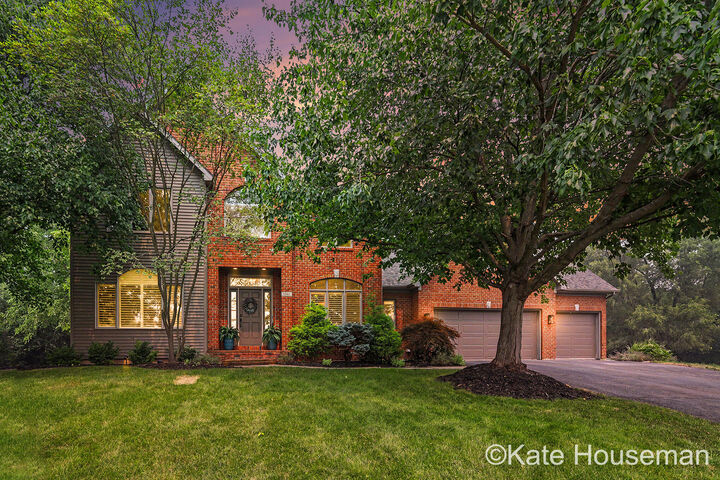 Property Photo: 1941 Jennydale Court SE MI 49546