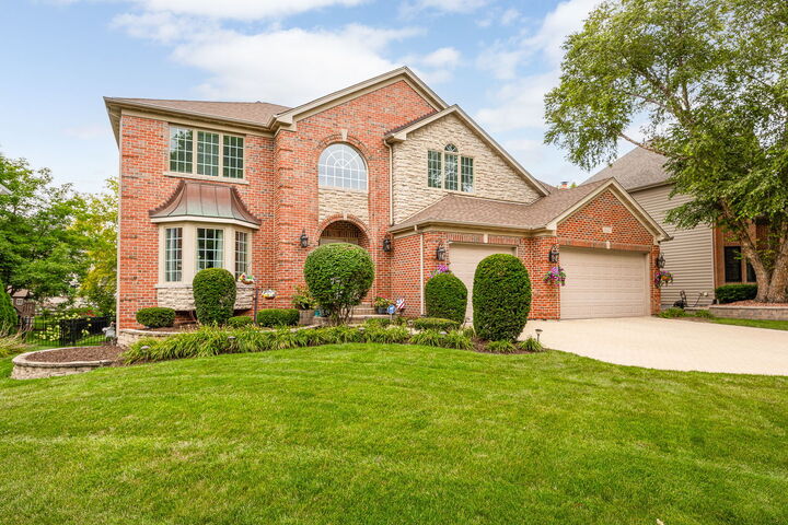 Property Photo: 3547 Stackinghay Drive IL 60564