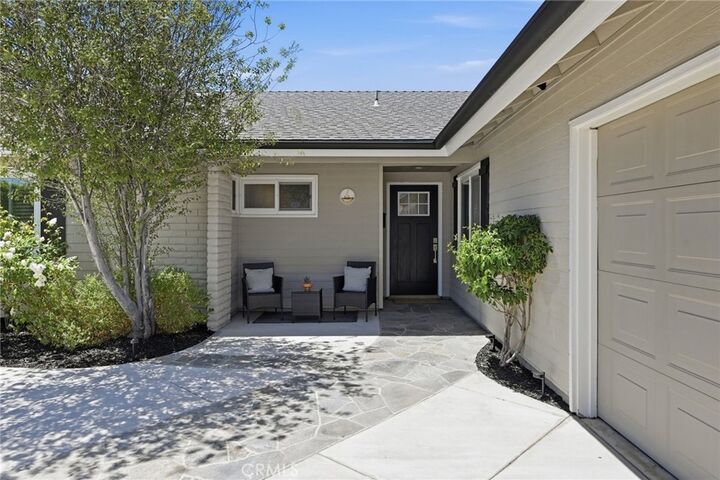 Property Photo:  21061 Miramar Ln  CA 92646 