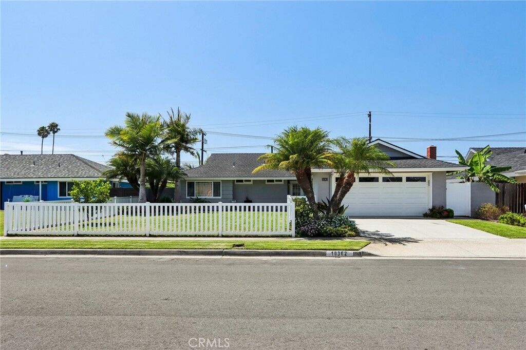 Property Photo:  10362 Christmas Drive  CA 92646 