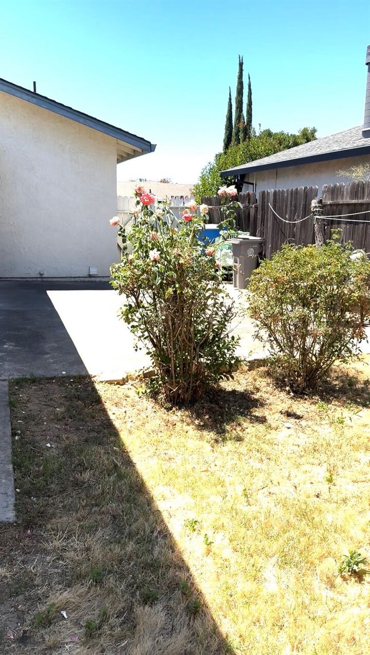 Property Photo: 5541 Sampson Boulevard CA 95820