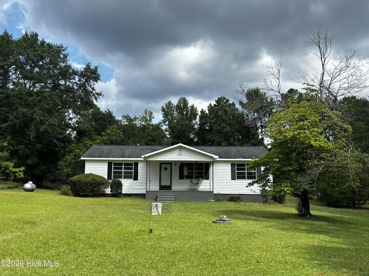 Property Photo: 5494 Huff's Bridge Road GA 30808