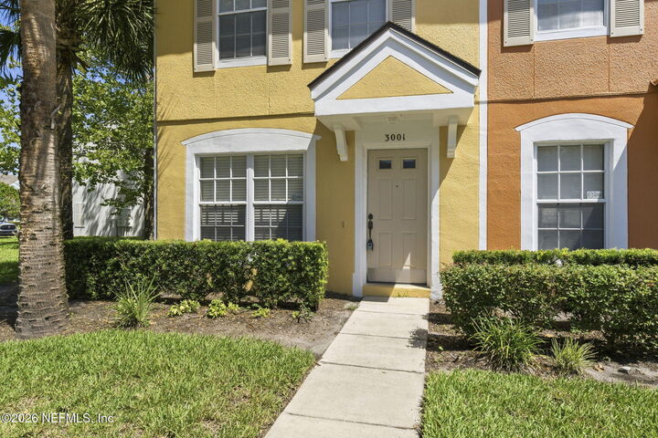 Property Photo: 12311 Kensington Lakes Drive 3001 FL 32246
