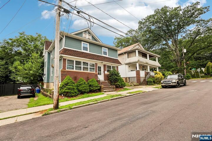 Property Photo:  69 Buschmann Avenue  NJ 07508 