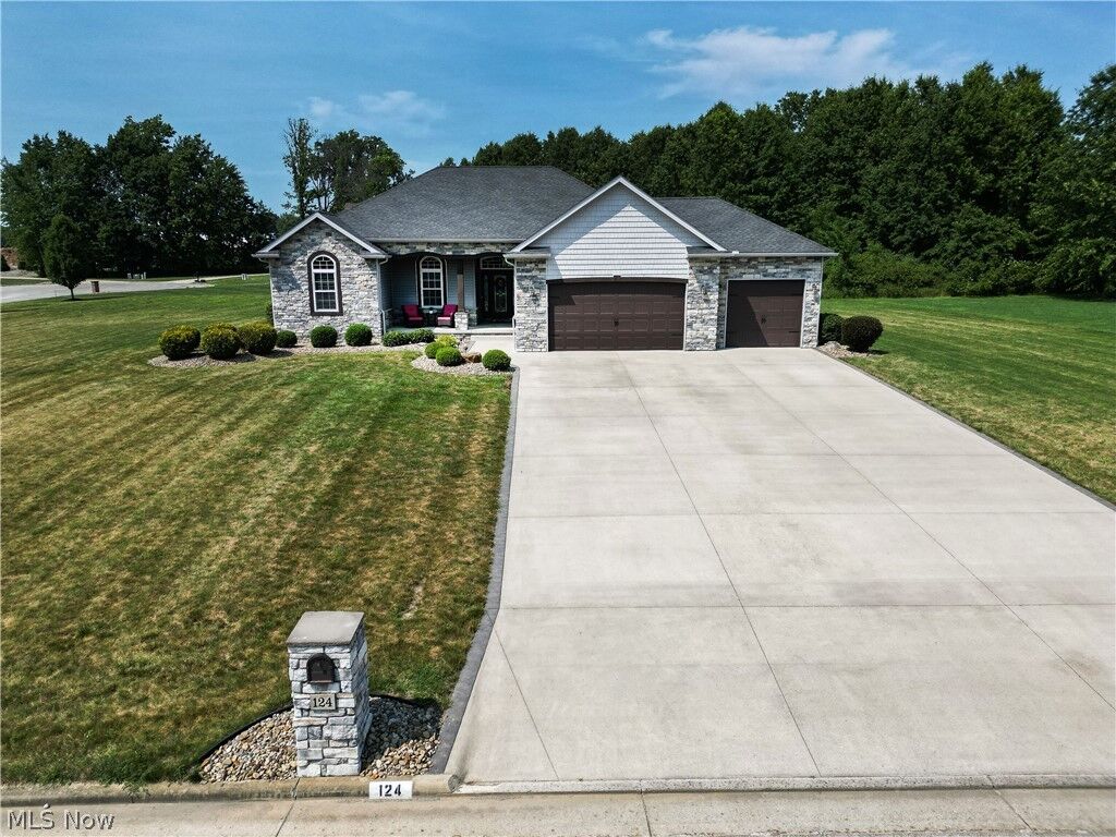 Property Photo: 124 Cedars Drive OH 44514
