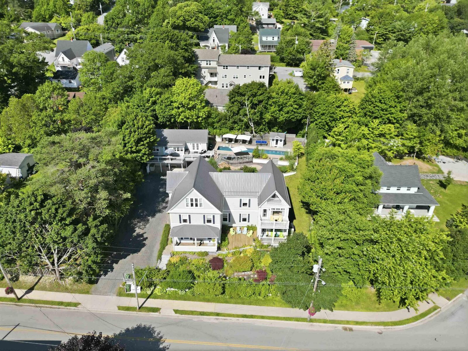 Property Photo: 121 & 123 Duke Street NS B0J 1J0