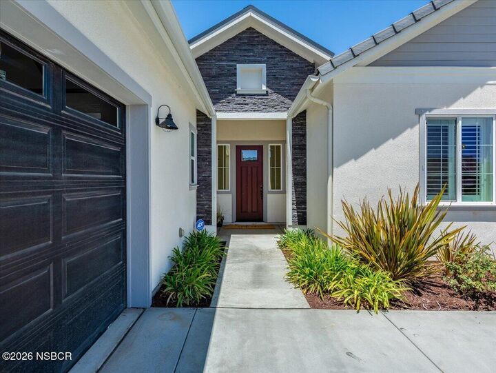 Property Photo:  5861 Lady Bells Drive  CA 93455 