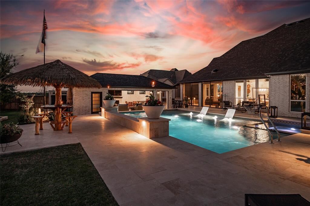 Property Photo: 1920 Lotus Court TX 76052