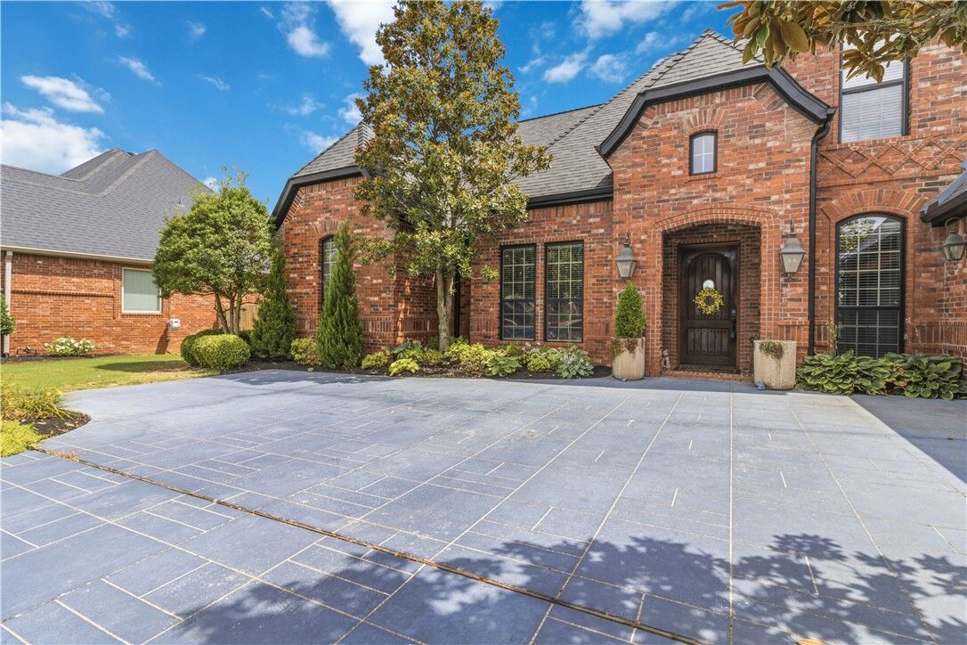 Property Photo: 2802 Rainier Road AR 72758