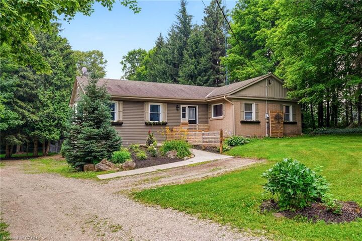 Property Photo: 318 10th Concession Road E ON L8B 1H6