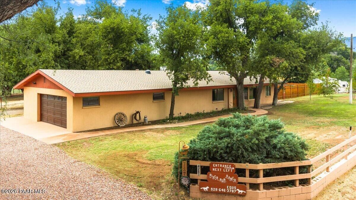 Property Photo:  4281 E Sandy Hollow Lane  AZ 86326 