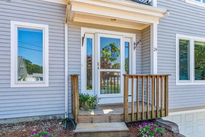 Property Photo:  24 Bluff Ave  MA 02649 