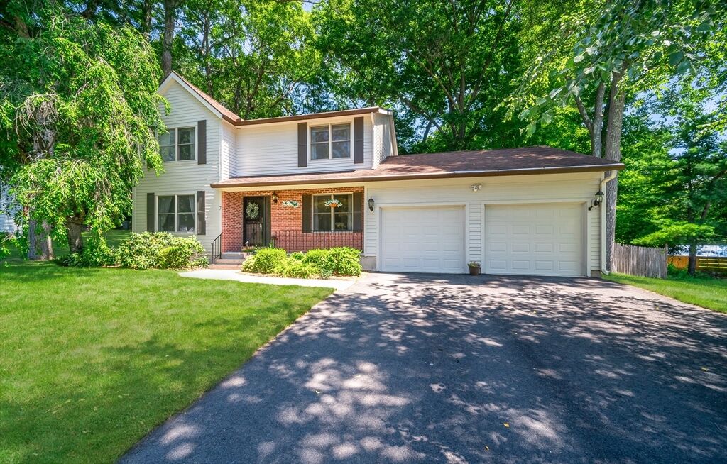 Property Photo: 7 Bunker Cir MA 01108