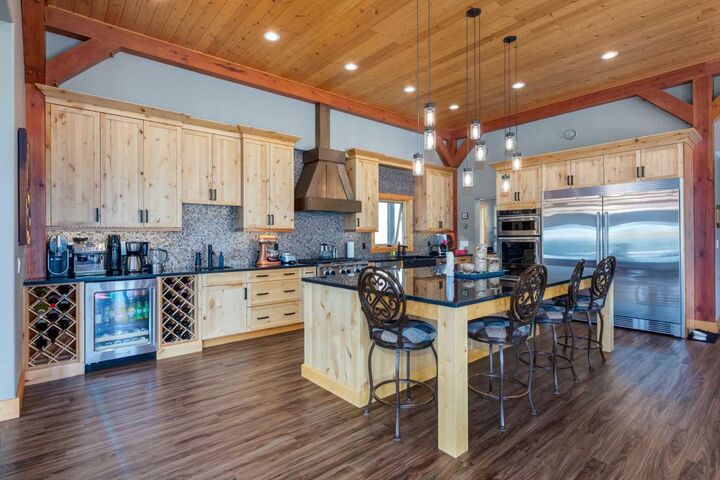 Property Photo: 33515 Highway 584 AB T0M 1X0