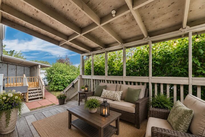 Property Photo: 38 Doubletree Way AB T1P 1M8